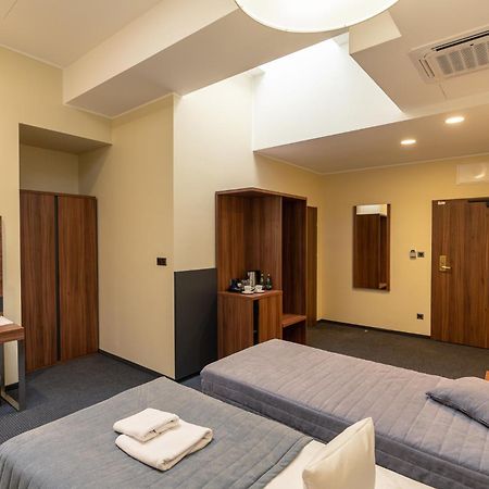 בידגוז'יז' Hotel Wodnik מראה חיצוני תמונה