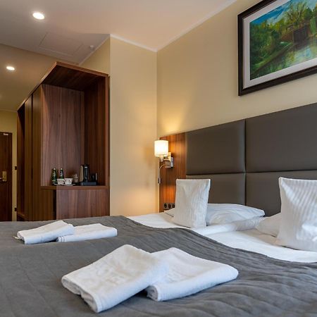 בידגוז'יז' Hotel Wodnik מראה חיצוני תמונה