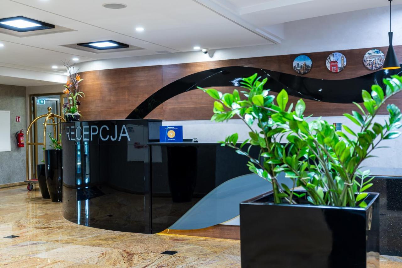 בידגוז'יז' Hotel Wodnik מראה חיצוני תמונה