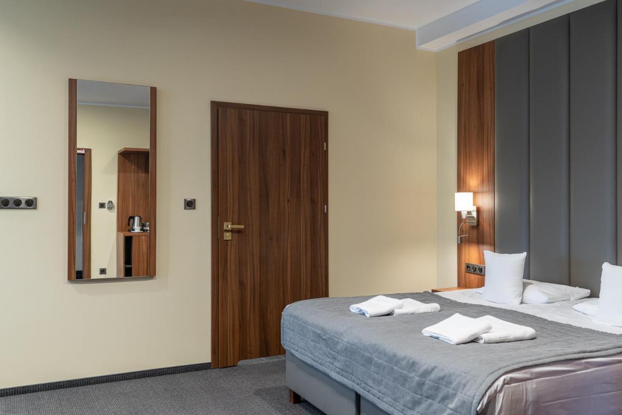בידגוז'יז' Hotel Wodnik מראה חיצוני תמונה
