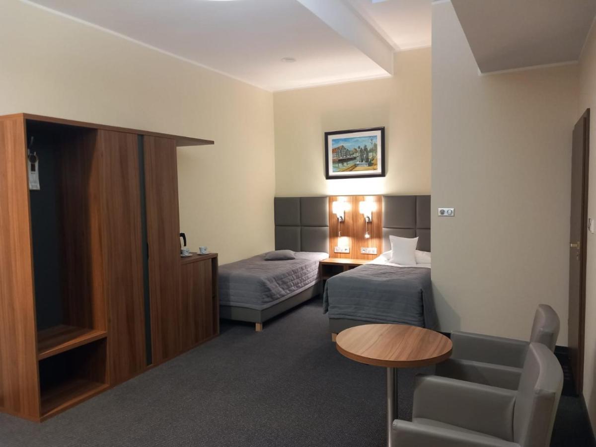 בידגוז'יז' Hotel Wodnik מראה חיצוני תמונה