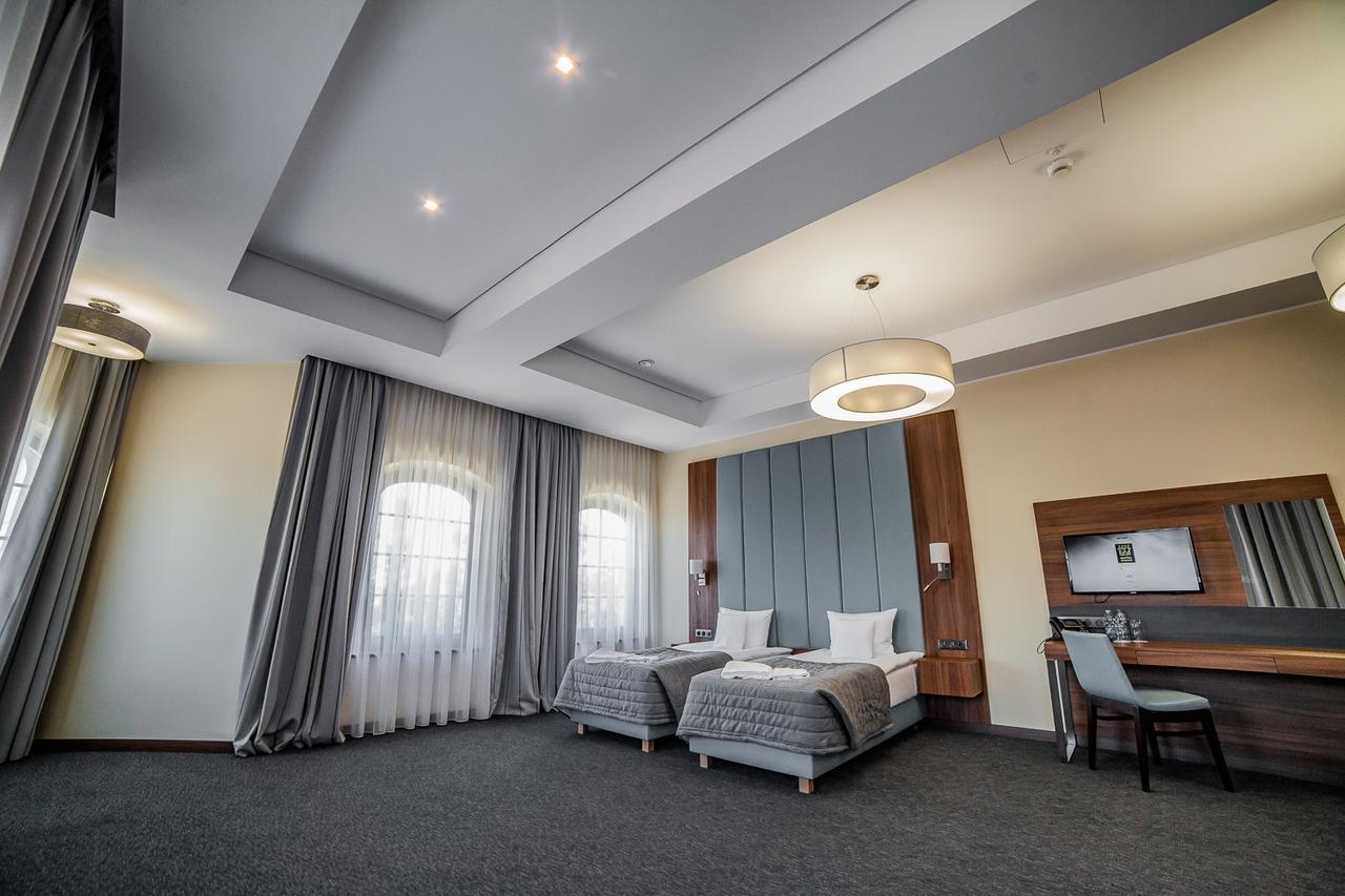 בידגוז'יז' Hotel Wodnik מראה חיצוני תמונה