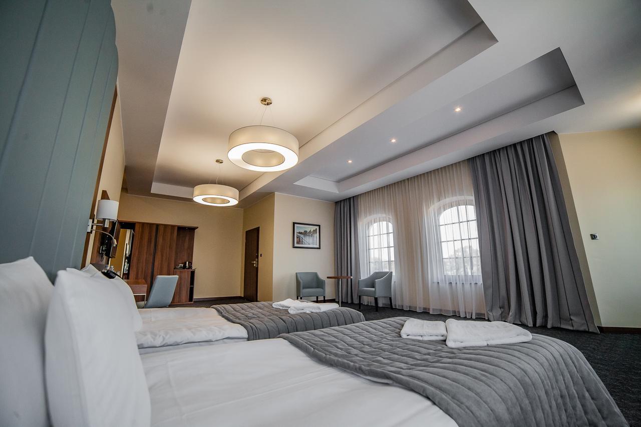 בידגוז'יז' Hotel Wodnik מראה חיצוני תמונה
