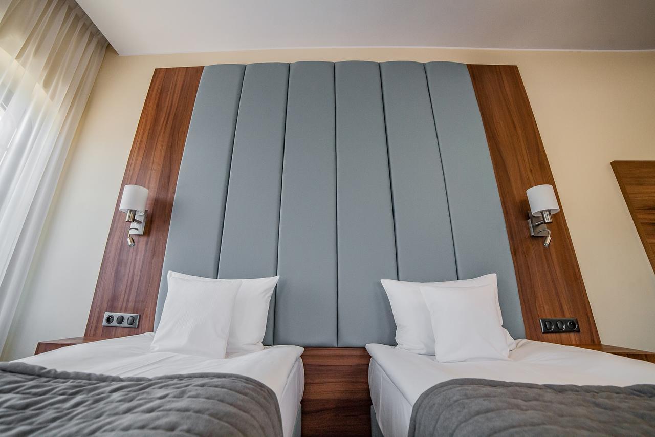 בידגוז'יז' Hotel Wodnik מראה חיצוני תמונה