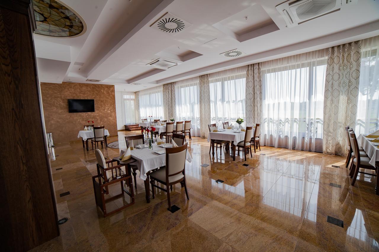 בידגוז'יז' Hotel Wodnik מראה חיצוני תמונה